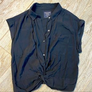 Abercrombie tie front top